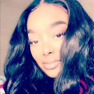 Meet your Posher, Domonique